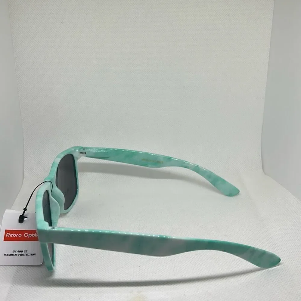 Retro Optix tie dye